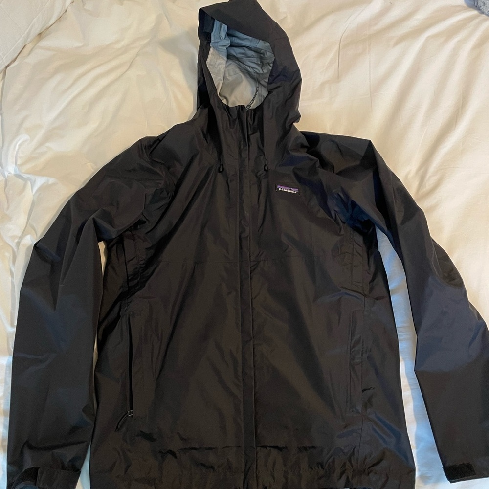 Patagonia Men’s Torrentshell 3L Rain Jacket (Small)